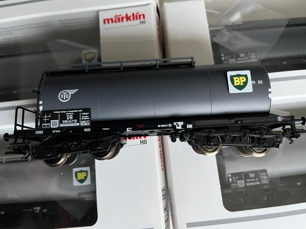 Märklin H0 - 46536 - Modeltrein goederenwagonset (1) - Kesselwagen-Set Epoche III, complete set van 6 stuks, individuele doosjes genummerd 46536-01 t/m - DB #3.2