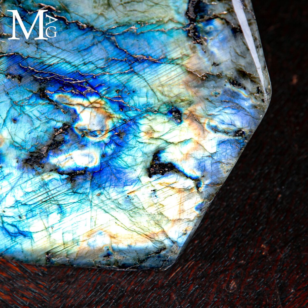 Topkwaliteit labradoriet vrije vorm - goud/blauw licht - Hoogte: 218 mm - Breedte: 199 mm- 6362 g #4.3