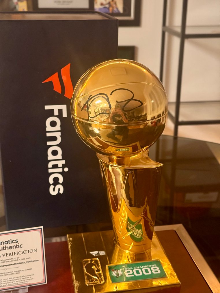 Boston Celtics - NBA - Kevin Garnett - 2008 - Sportstrofæ  #2.1