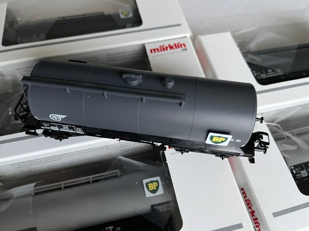 Märklin H0 - 46536 - Modeltrein goederenwagonset (1) - Kesselwagen-Set Epoche III, complete set van 6 stuks, individuele doosjes genummerd 46536-01 t/m - DB #1.0