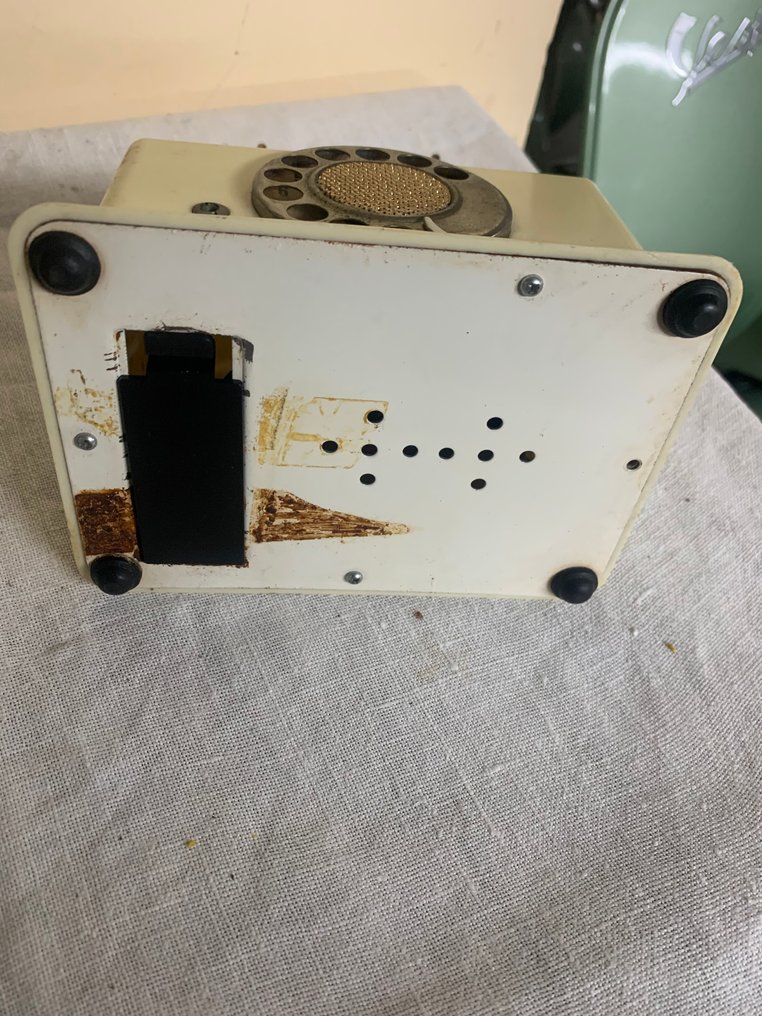 ART - Transistor Transistor radio #3.2