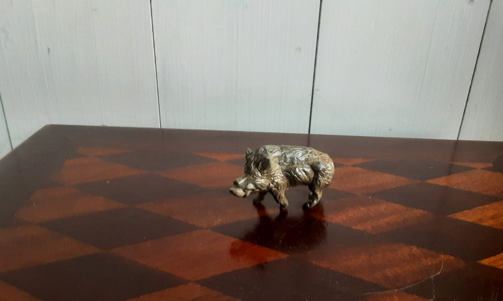 P. Chenet - Statue, everzwijn - 4 cm - Bronze #1.0