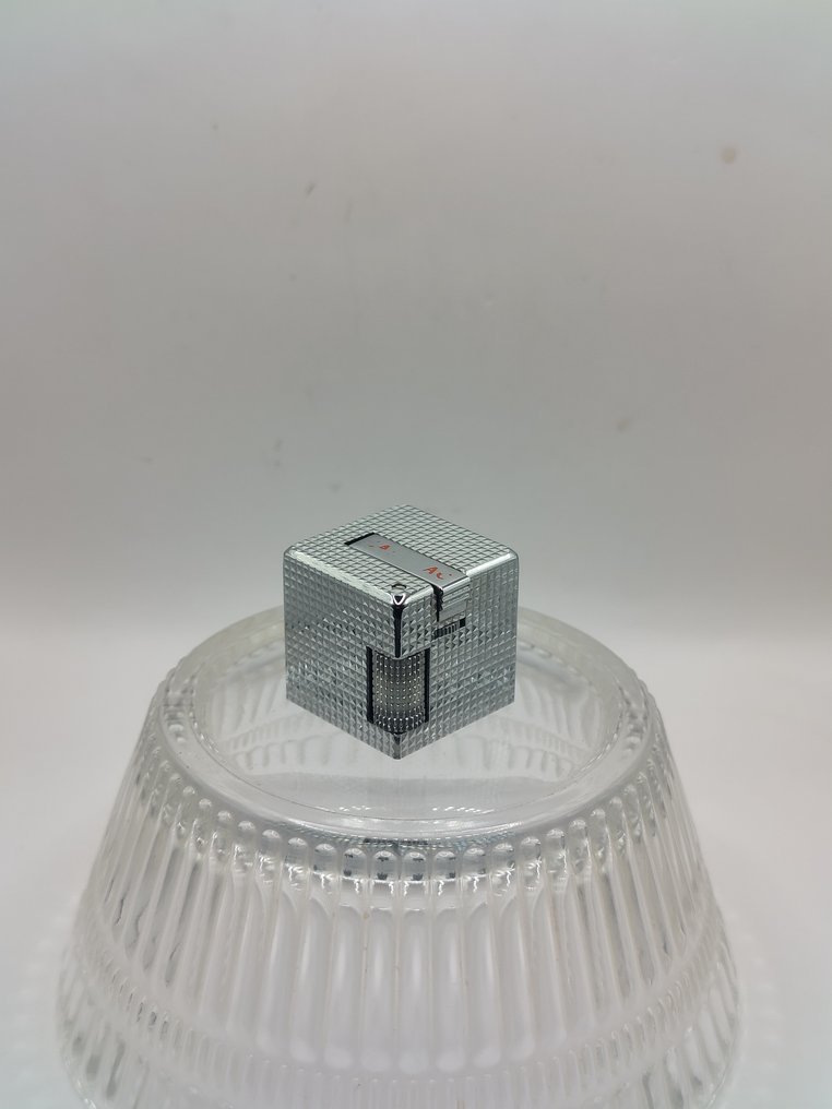 IPPAG - Dice - No reserve price - Pocket lighter - Silver plated #3.2