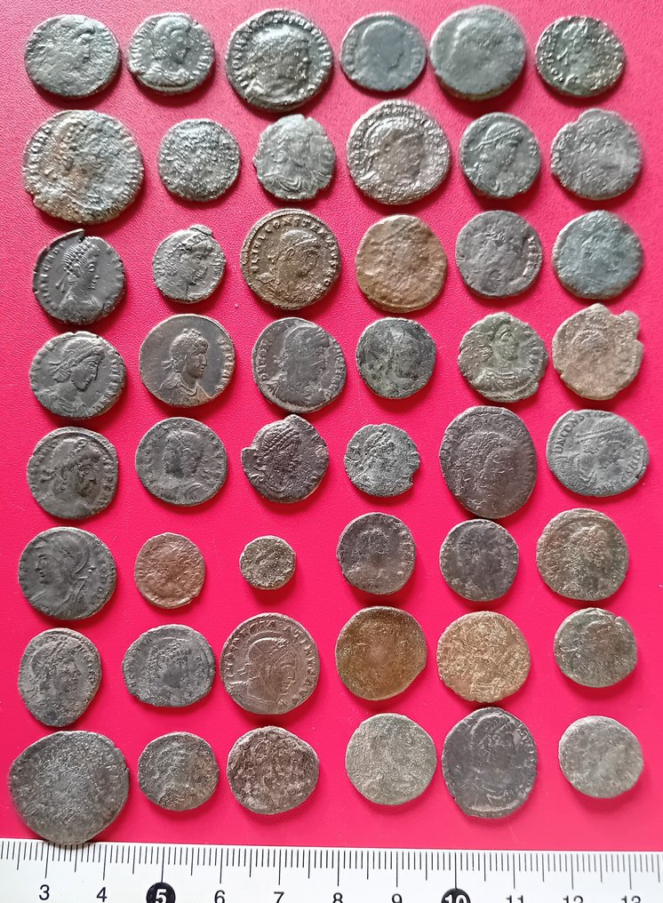 Ρωμαϊκή Αυτοκρατορία Lot of 96 Æ coins 3rd and 4th century. (#1058)  (χωρίς τιμή ασφαλείας) #3.2