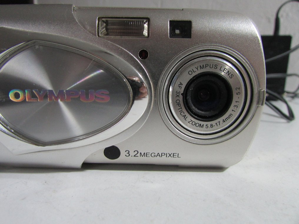 Olympus, super Techniks FE-100; Stylus 7030; FE-?; onbekend model (meerdere compacte modellen) Digitale Kompaktkamera #3.2