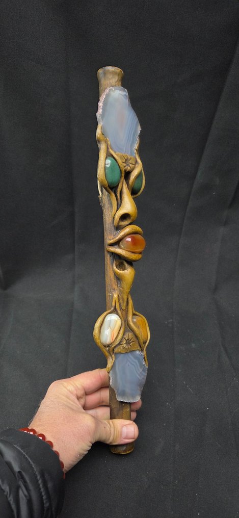 Curiosity cabinet -Magic Rainstick wand with semi-precious agate stones -and others  - Dioraama #1.0