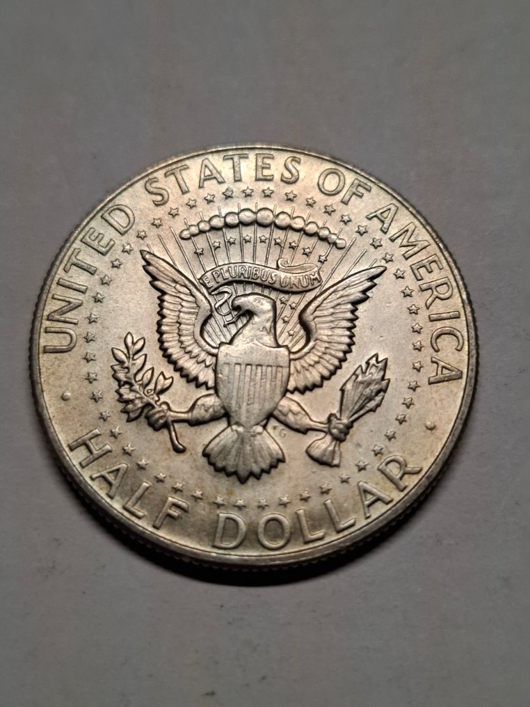 USA. Quarters en half dollars 1966, 1967, 2 x 1968D, 3x 1971D, 1972D, 1974, 8x 1976D, 4 x 1976, 1986, 3x 1992D (Ohne mindestpreis) #4.3