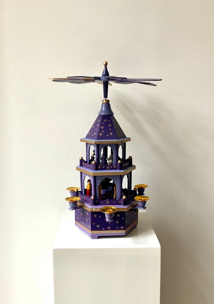 聖誕人形飾物 - 紫色圣诞旋转木马带音乐盒 - 木 - 1980/90年代 #1.0