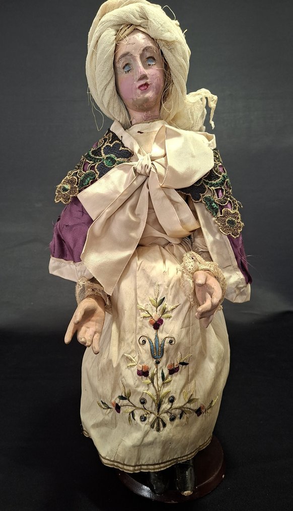 Personnage ancien du crèche - Femme - 50 cm - Bois, Textile - 19e siècle #1.0