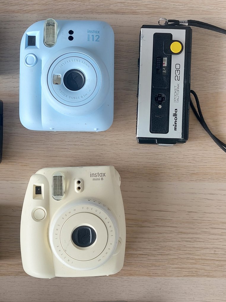 Minolta, Olympus, Fuji, Pentax, Fujifilm Dynax 500si; Riva Zoom 105L; Instax mini 8; Agfamatic 2000; Espio 115; Pentax Zoom 90; FUJI compact Analóg fényképezőgép #1.0