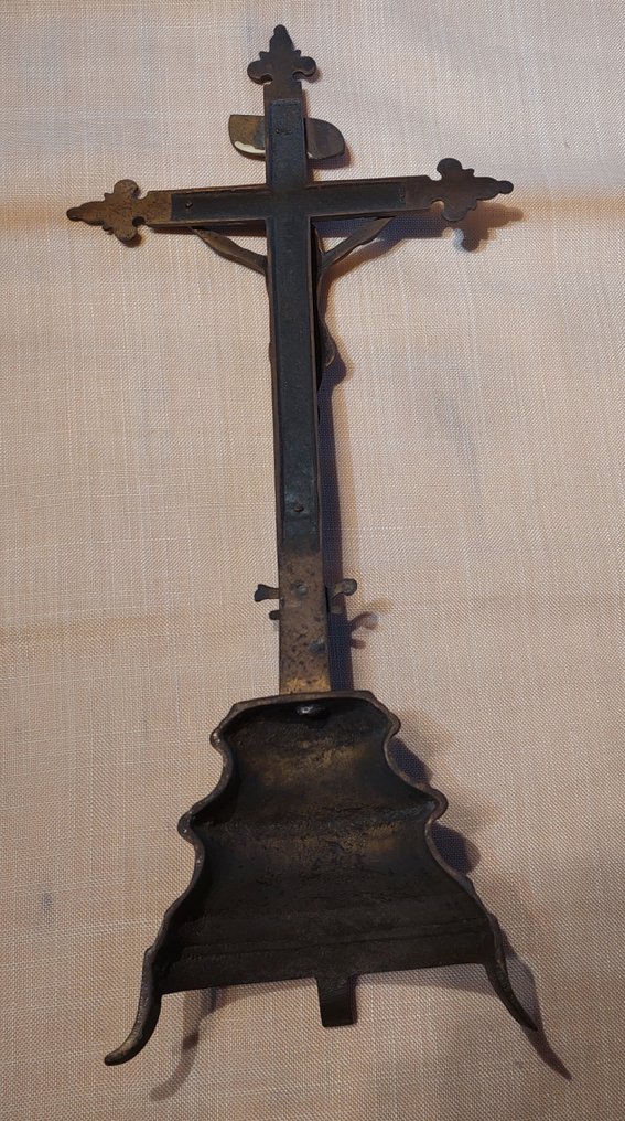 Crocifisso (4) - Bronzo, Guscio, conchiglia - 1850-1900 - Collezione religiosa #4.3