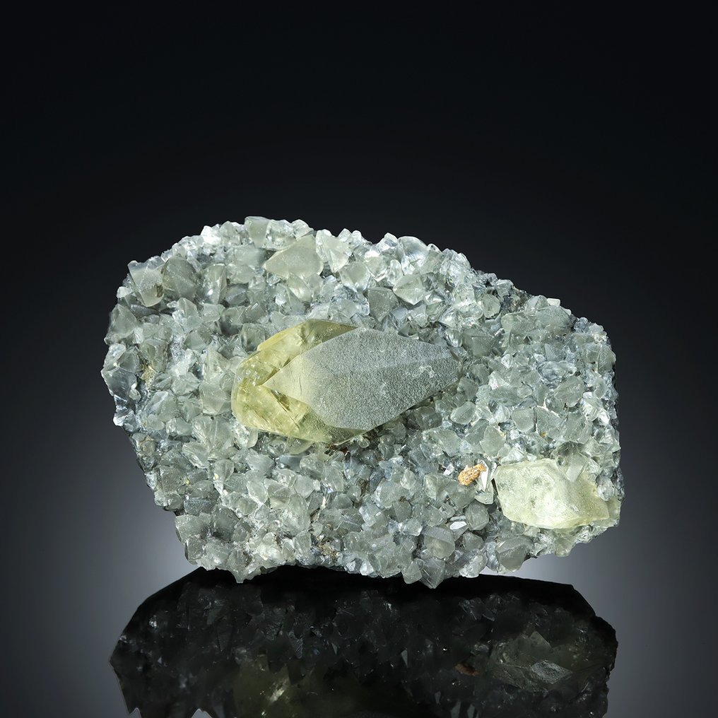 Sem reserva! Deslumbrante CALCITA de Diamante sobre matriz da Mina Daye, Província de Hubei, CHINA Cristais sob matriz - Altura: 9 cm - Largura: 6 cm- 133 g #1.0