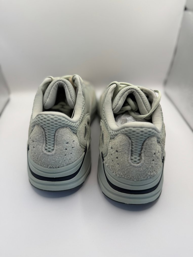 Yeezy X Adidas - Yeezy 700 - 运动鞋 - 尺寸: EU 42 #4.3