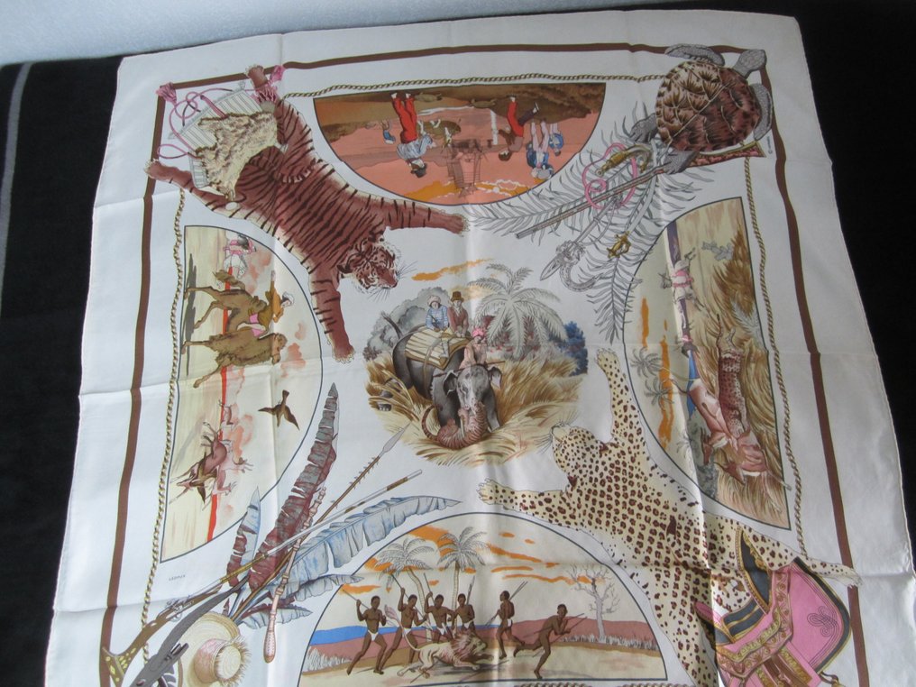 Hermès - Chasses Exotiques LEDOUX de 1980 SOIE - Foulard #1.0