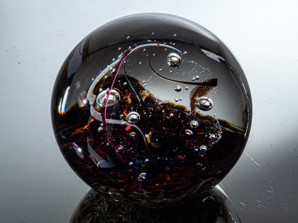 Selkirk Glass - Peter Holmes - Przycisk do papieru - "Fireglow" (Ltd. Edition 1991, Magnum Size) - Ø 8,7 cm - Szkło #2.1