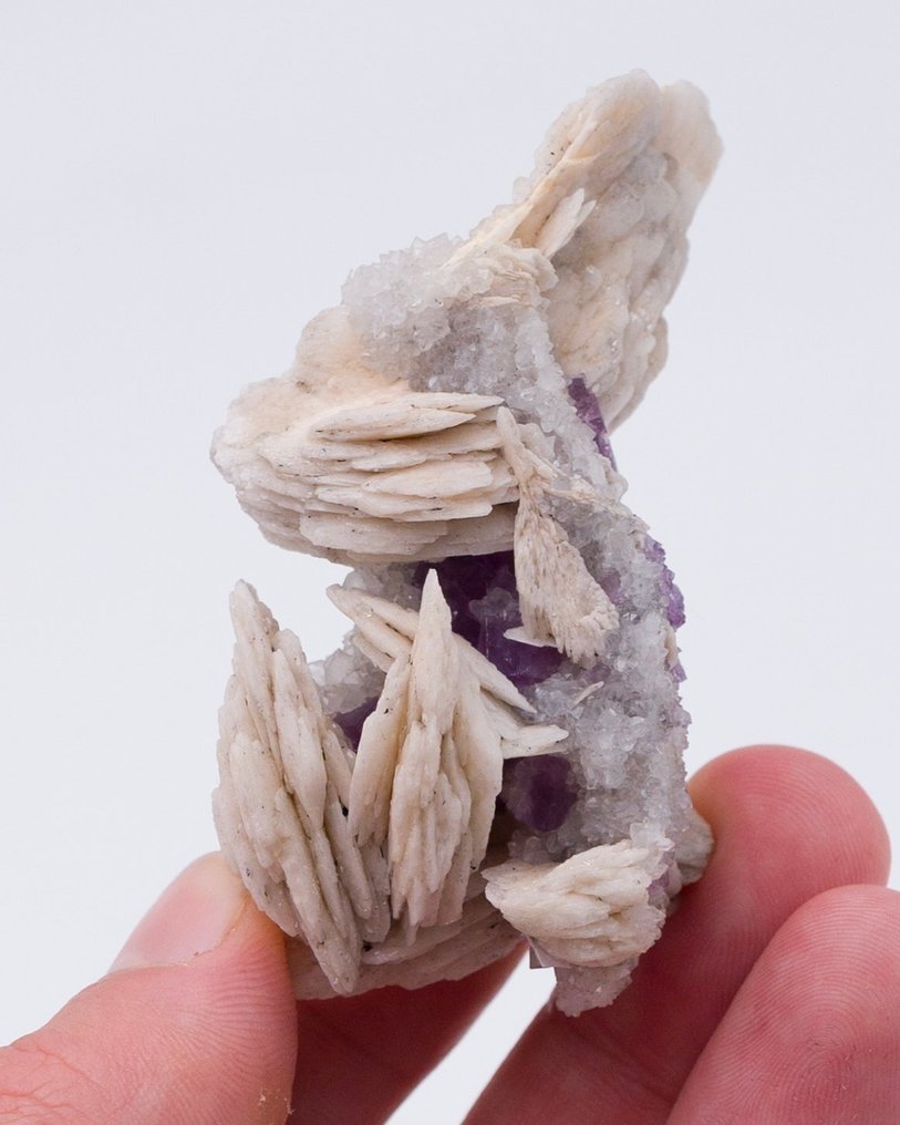 西班牙紫色萤石和巴里石 在石英上 - 高度: 6.9 cm - 宽度: 3.5 cm- 56 g - (1) #3.2