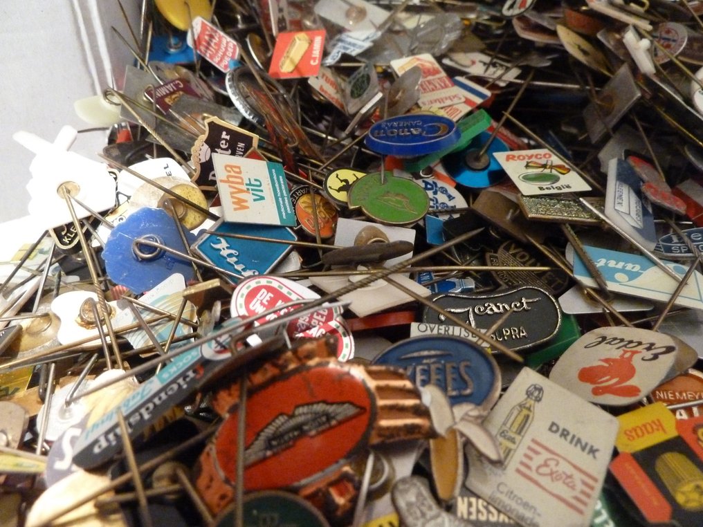 Themed collection - A collection of over 4,500 items that are good for hours of searching enjoyment. #4.3