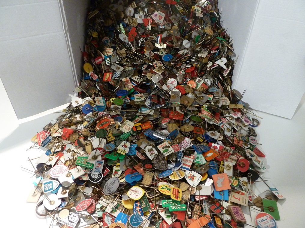 Themed collection - A collection of over 4,500 items that are good for hours of searching enjoyment. #1.0