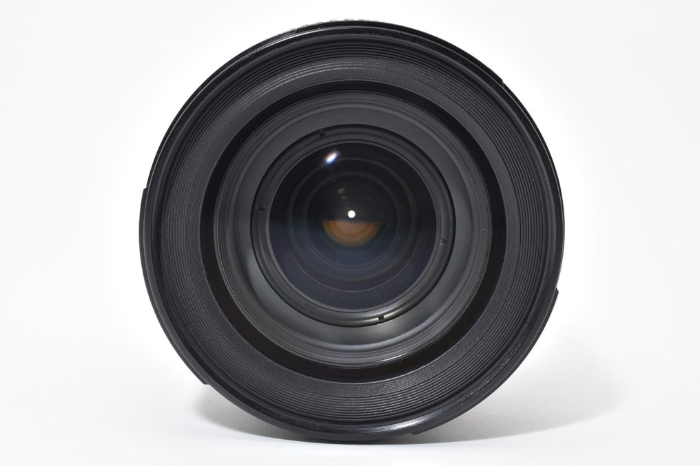 Nikon AF NIKKOR 3.5-5.6/28-200mm D Zoomlens #2.1