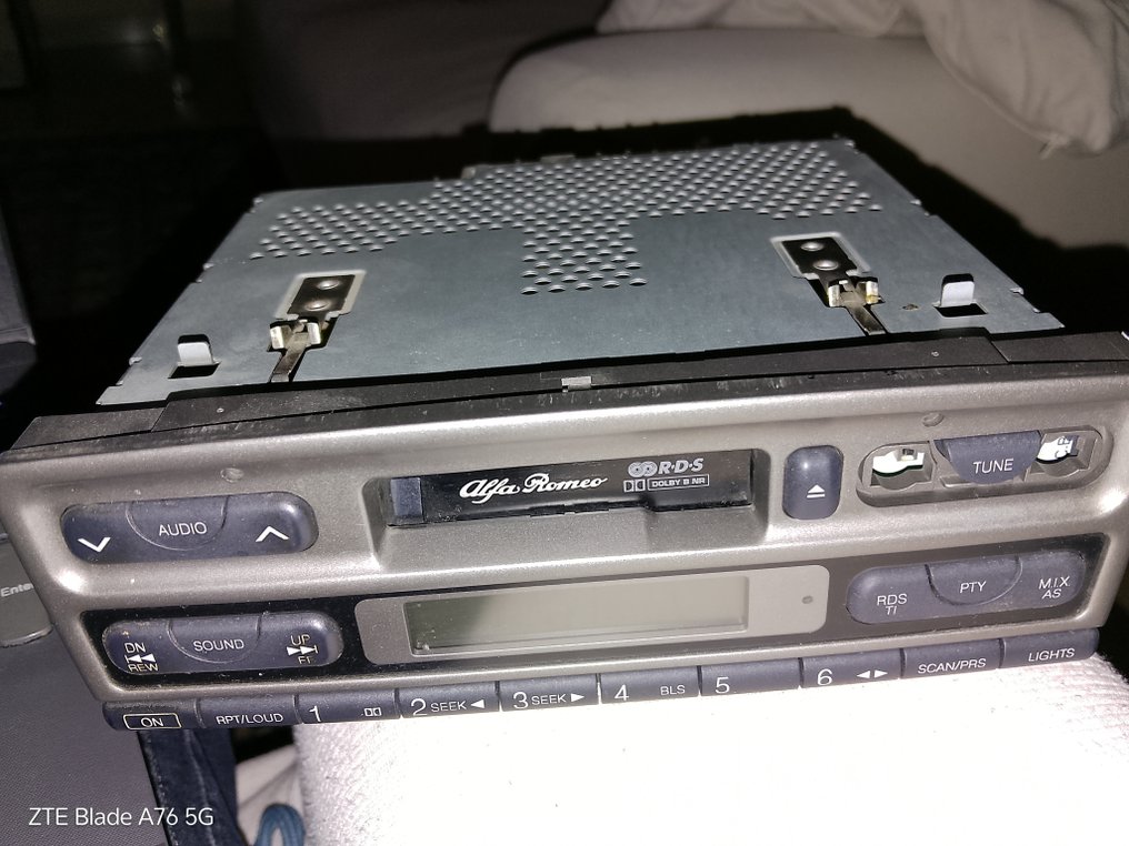 API Audio, Airturn A.D. Copier - radio modello 932 alpine per alfa 156 prima serie Rádio #1.0