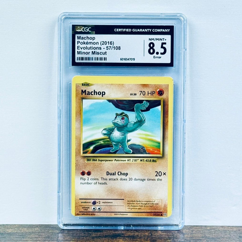 Pokémon Graded card - Miscut - Machop Evolutions 57 - Pokémon - CGC 8.5 #1.0