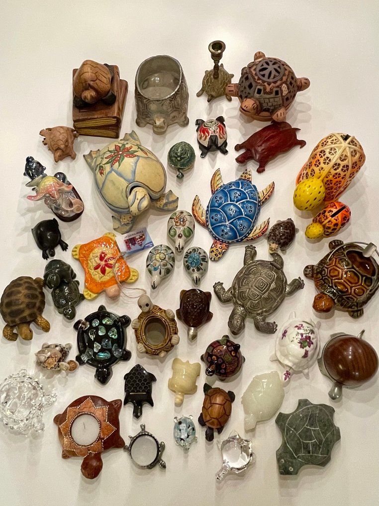 Eneryda Sweden e.a. - Αγαλματίδιο - Collectie schildpadden, schildpad set (41) - Γυαλί, Πήλινο, Κέρατο, Κεραμικό, Ξύλο, Πηλός, Όνυχας, Ορείχαλκος, Shell, Terracotta, Opaal #1.0