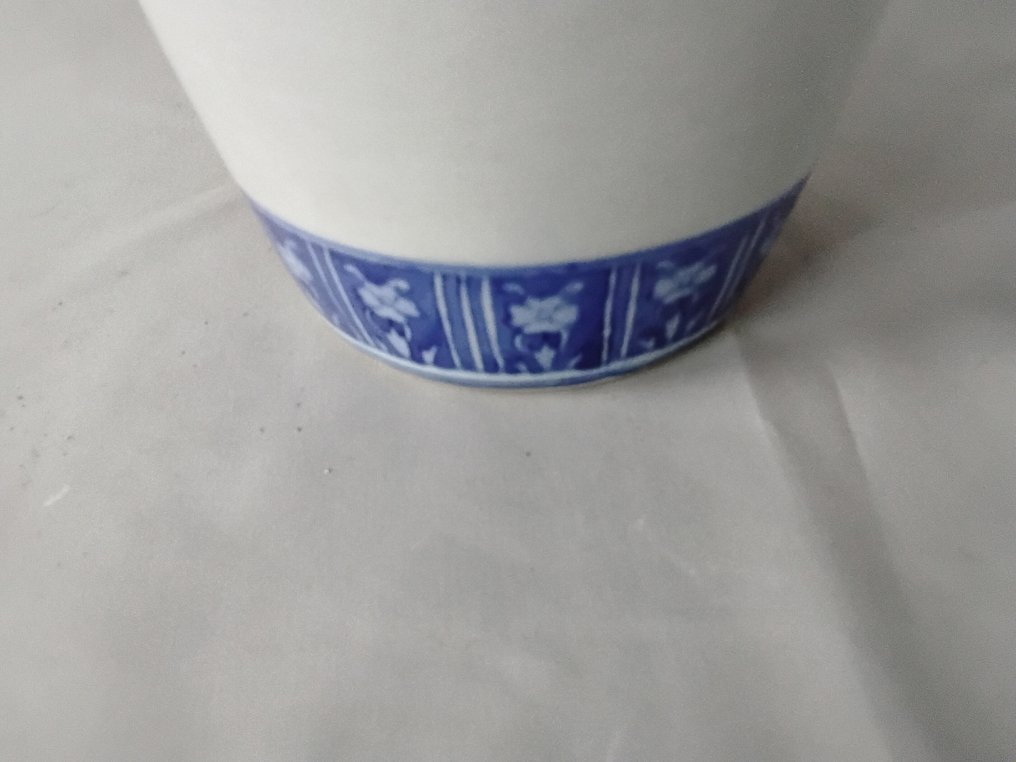 Βάζο - Πορσελάνη - Ιαπωνία - Πιθανώς, Ιαπωνικό Zut. (χωρίς τιμή ασφαλείας) #4.3