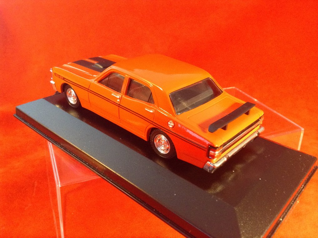 Trax - made in Australia 1:43 - Model race car - ref. #8009 Ford Falcon XY GT-HO "351 GT Muscle Car" Phase III 1971 - red/orange - Mint - without the original box - a very nice model. #2.1