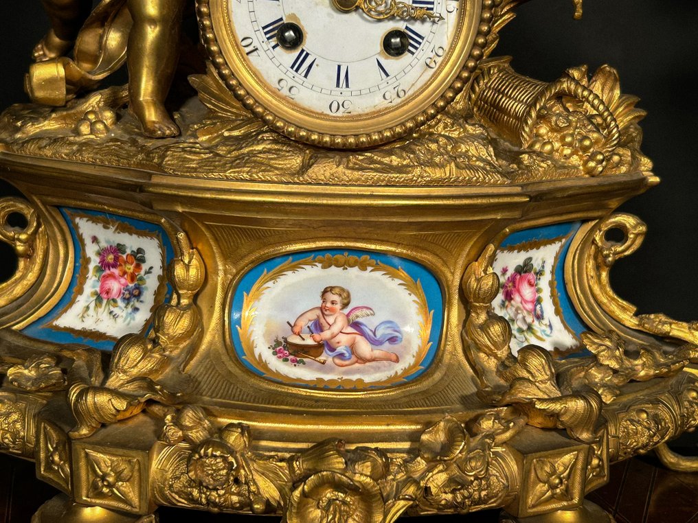 Kello- ja koristesetti (4) Napoleon III - sevres, Pronssattu, Kullattu puu - 1850-1900 #1.0