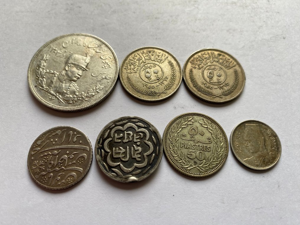 World. Set van 7 zilveren munten #4.3