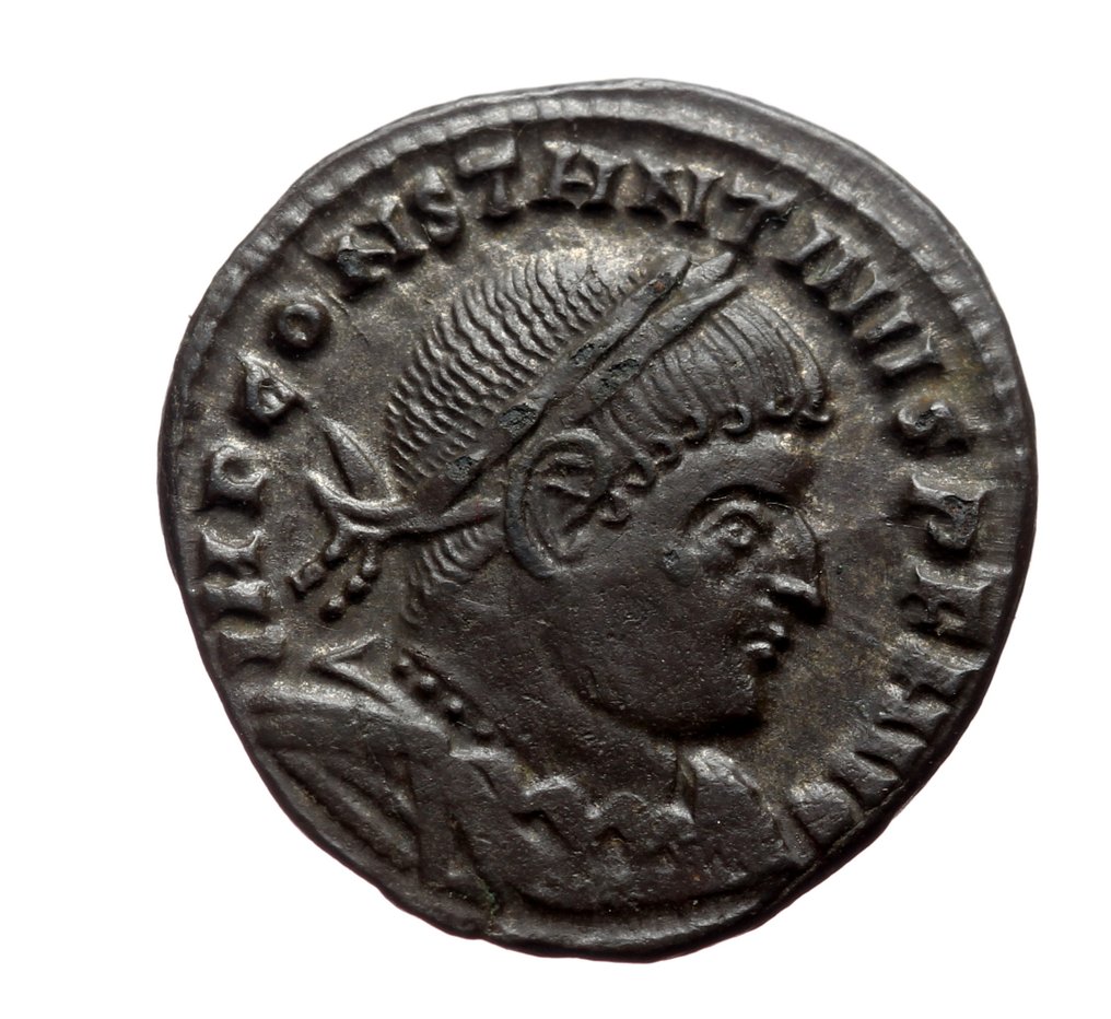 Romerska riket. Constantine I (AD 306-337). Follis - SOLI INVICTO COMITI (Utan reservationspris) #1.0