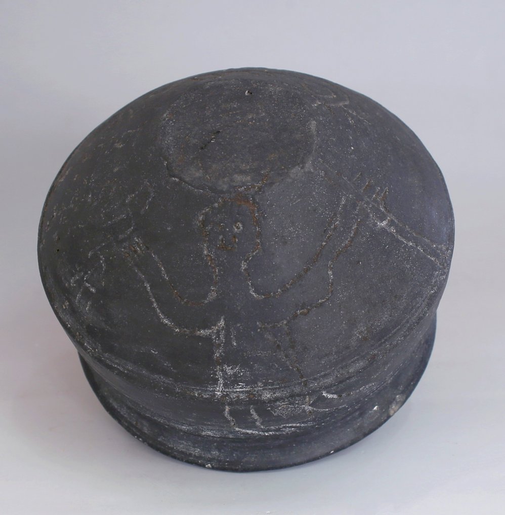 Μεσαιωνικός, Merovingian Αγγειοπλαστική Πιάτο με χαραγμένη διακόσμηση, ΠΟΛΥ ΣΠΑΝΙΟ #4.3