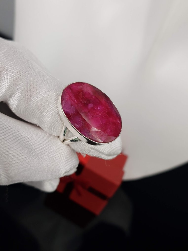 Silver, Natural Ruby Stone / Diameter 18 mm / No Reserve Price - Ring #1.0