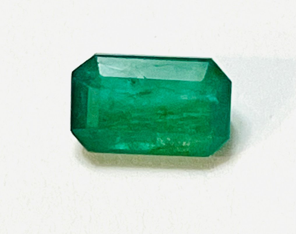 Ingen reservasjonspris - 1 pcs Grønn Smaragd - 1.99 ct - Antwerpen laboratorium for edelsten testing (ALGT) #1.0
