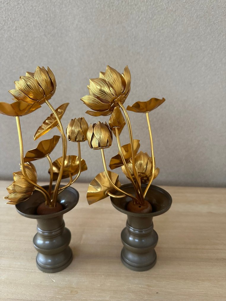 日本佛教莲花（Joge） (2) - 老式 - 铝, 黄铜 - 2000-2010 - 佛教祭坛装饰 #2.1