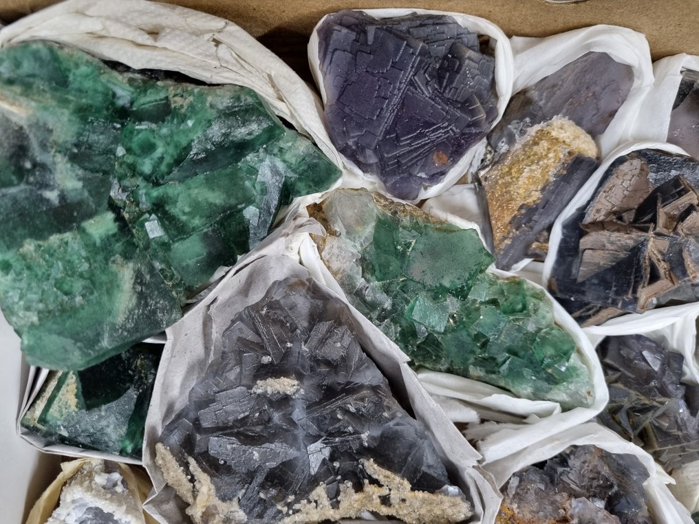 Big lot of high-quality fluorite clusters, 12 / 6 cm. Crystal cluster- 4.13 kg #1.0