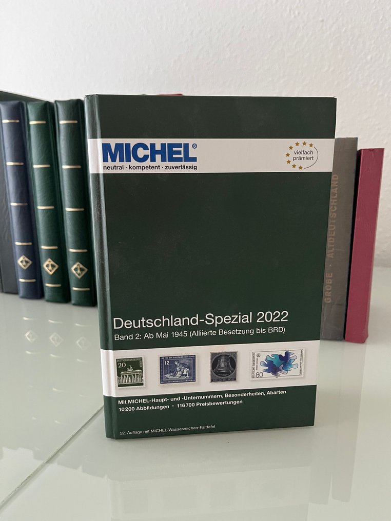 Top accessories lot #2.1