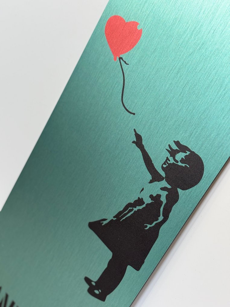 Rob VanMore - Skating by Balloon Girl #4.3