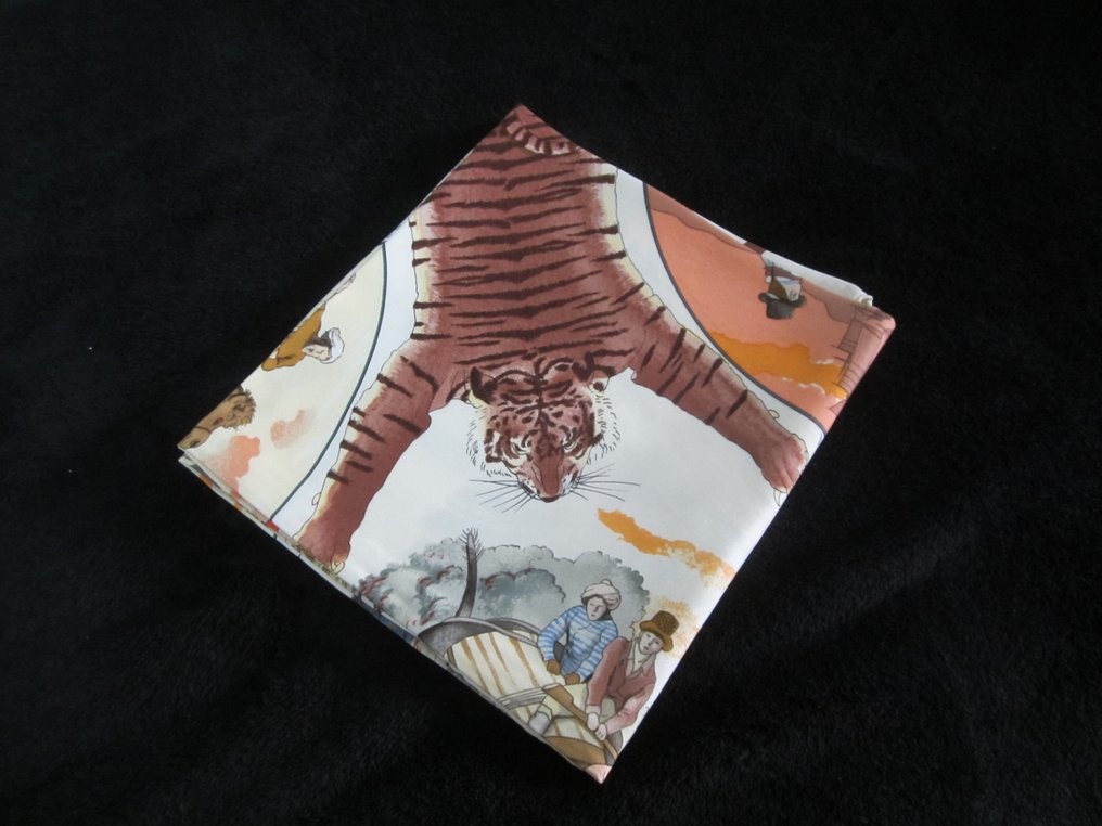 Hermès - Chasses Exotiques LEDOUX de 1980 SOIE - Foulard #1.0