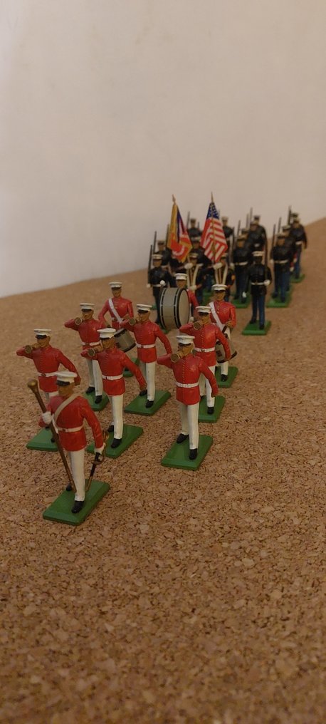 Britains - Figura in miniatura - US Marine Corps  (24) - Metallo #1.0