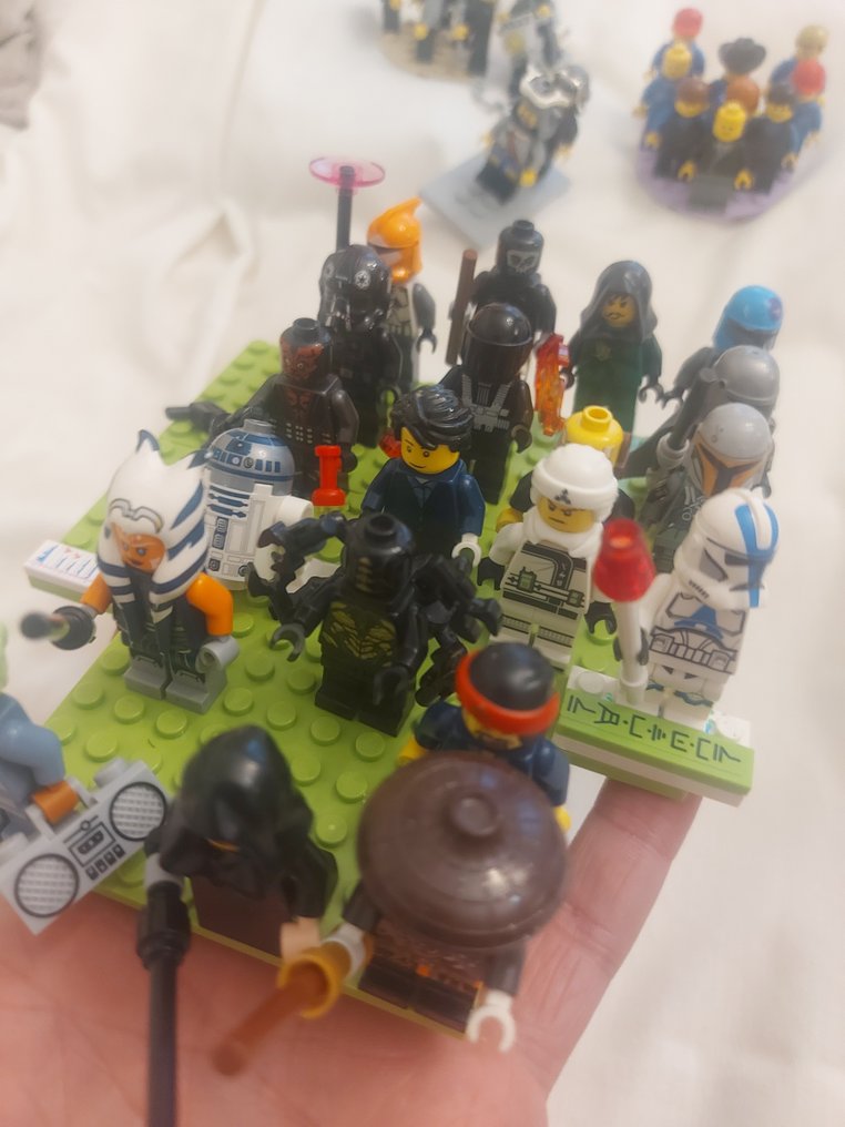 LEGO Minifigure - Adventurers - Lego #2.1