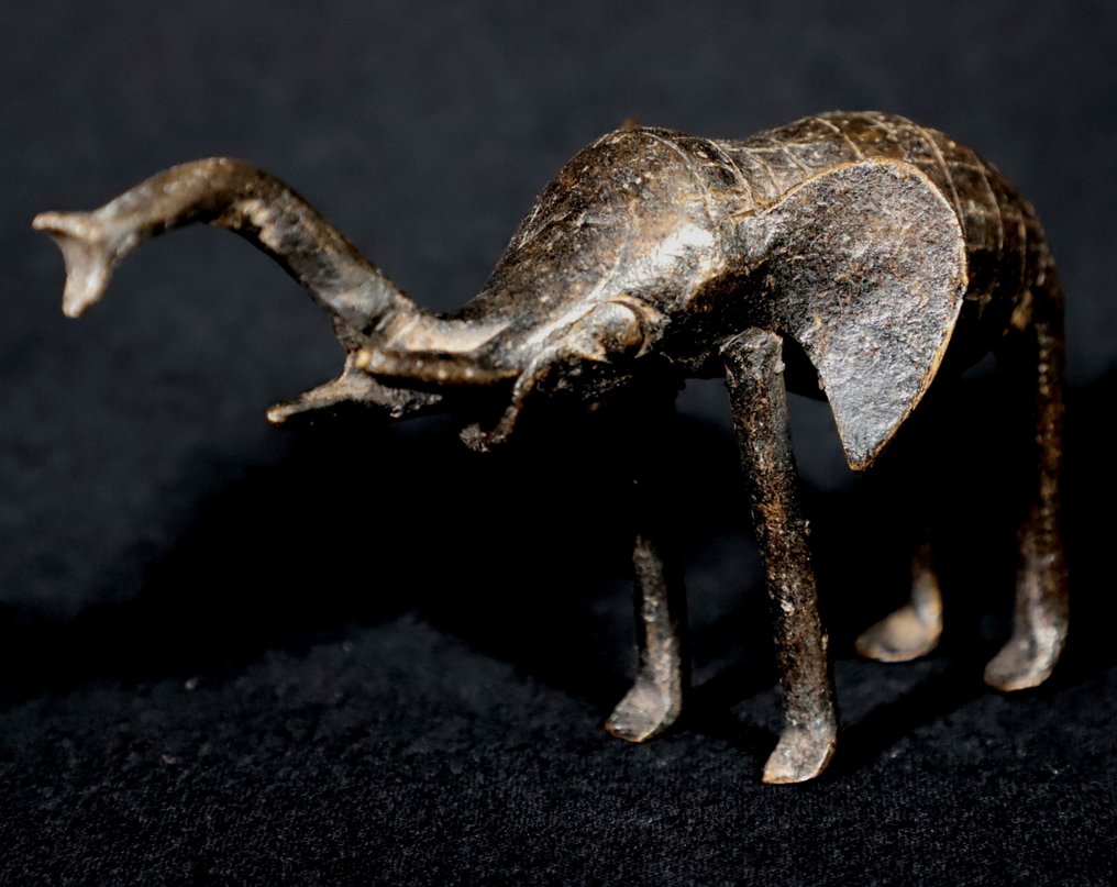Figure - Bronze Gurunsi Elephant - 11.5 cm - Burkina Faso (No reserve price) #1.0