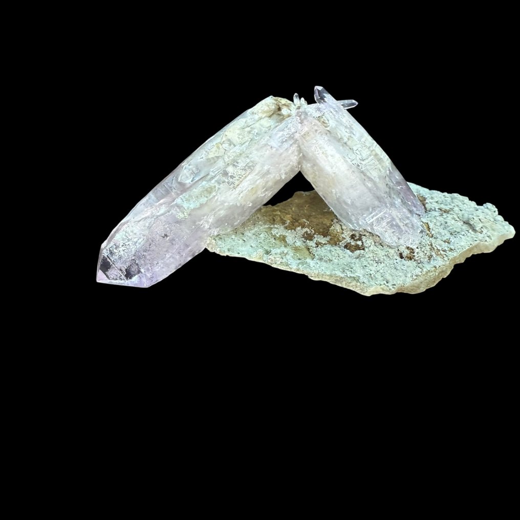 Amethyst, forma molto particolare - Altezza: 9 cm - Larghezza: 4 cm- 60 g #2.1