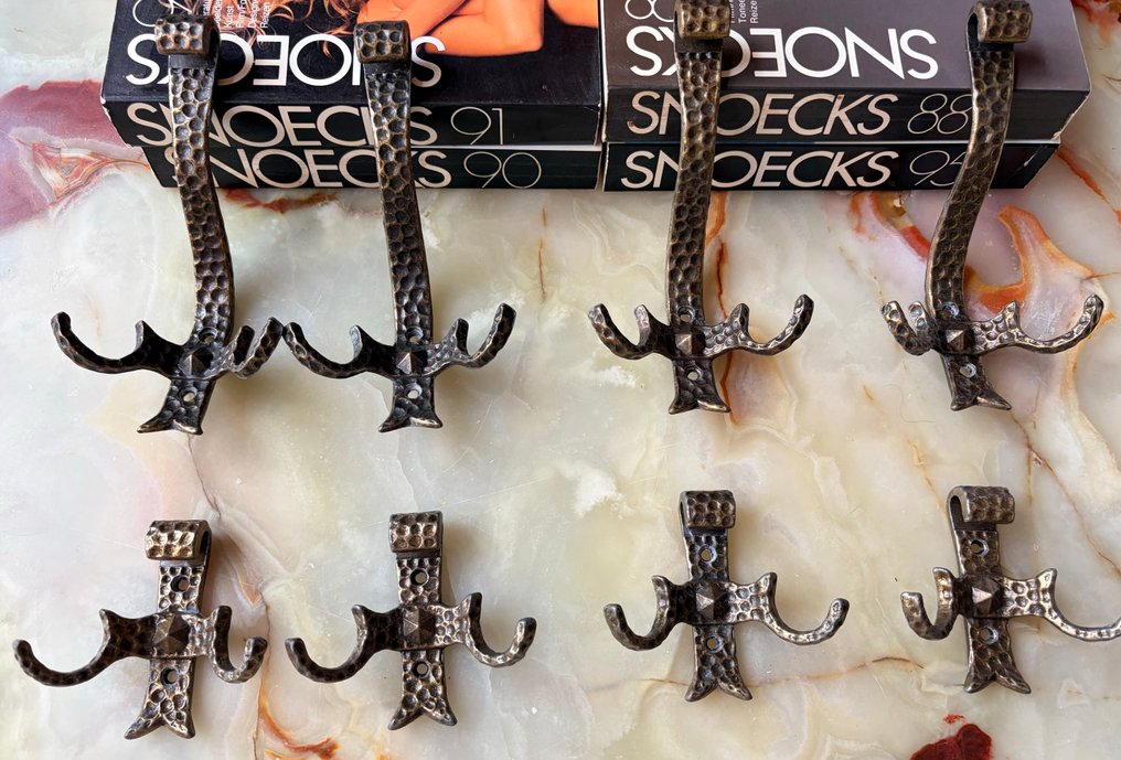 Set kapstokhaken (8) - Messing - brutalistisch #1.0