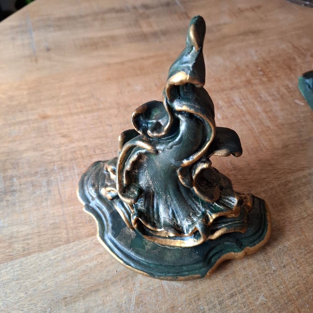 Cadru (2) - Paridur, Compozit #4.3