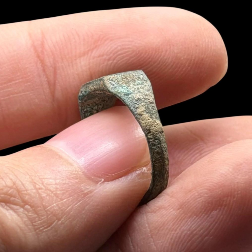 Αρχαία Ρωμαϊκή Μπρούντζος δαχτυλίδι (χωρίς τιμή ασφαλείας) #1.0