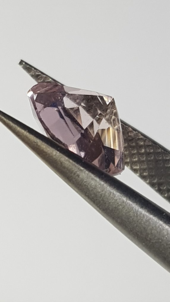 1 pcs  Ροζ Τουρμαλίνης  - 1.89 ct - Antwerp Laboratory for Gemstone Testing (ALGT) #4.3