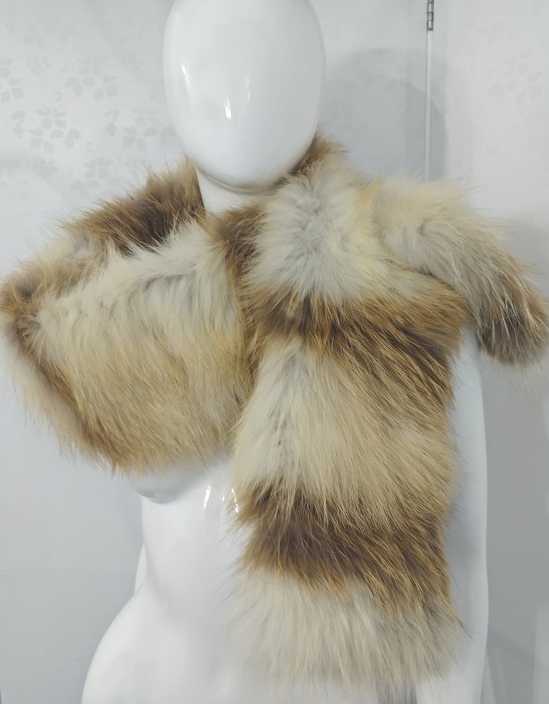 Artisan Furrier - Mongolia - Bufanda #3.2