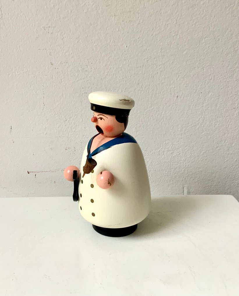 Χριστουγεννιάτικο στολίδι Raum- und Tafelschmuck Gahlenz - ναύτης - Ξύλο - Ερζγκεμπίργκερ γύρω στα 2010/20. #1.0