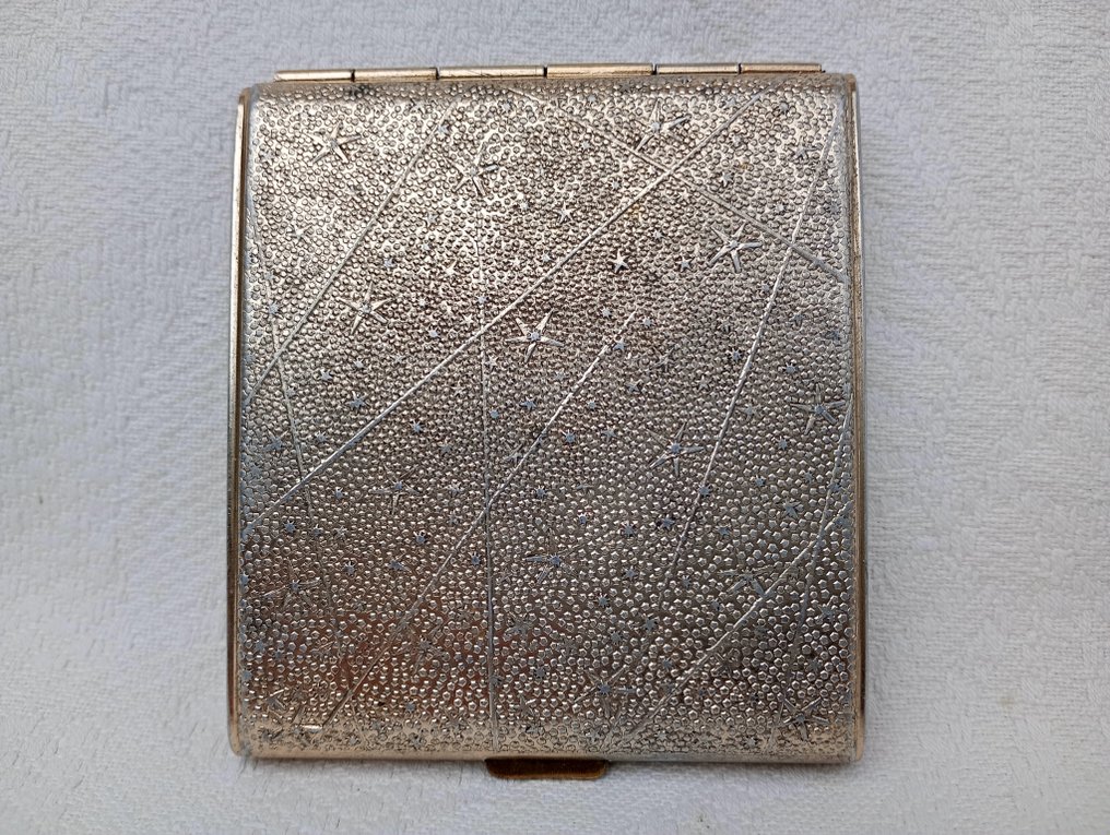 USSR Cigarettes and cigarette case Vostok 12-IV-1961 - 1960-1970 #3.2